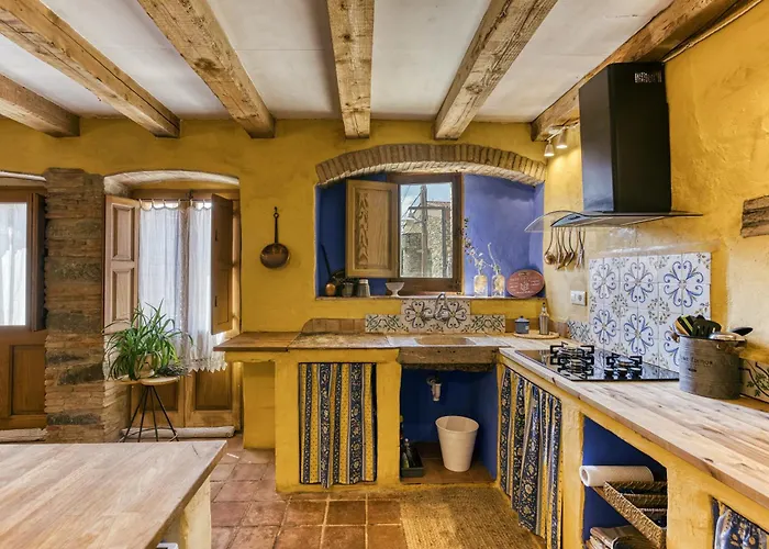 Casa De Pueblo Cantallops